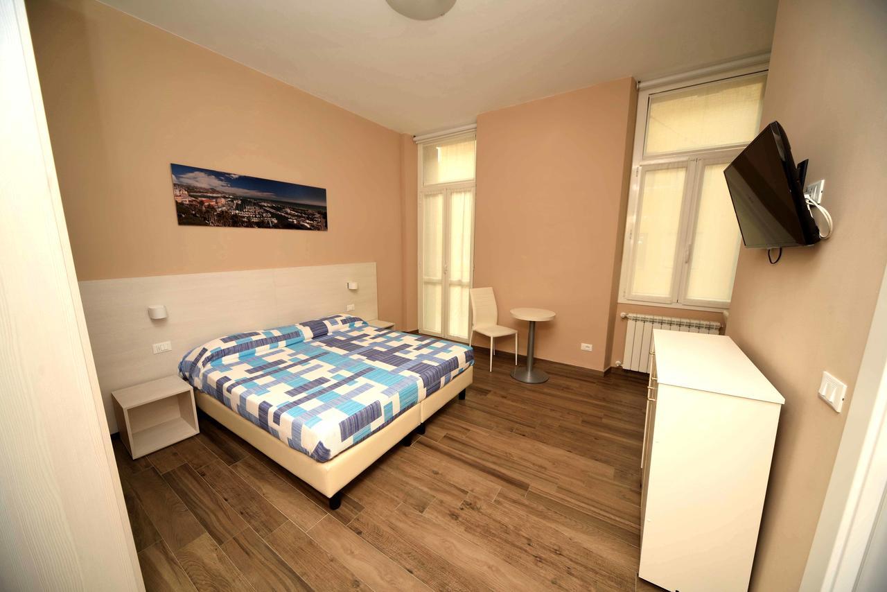Gioberti House Hotel Sanremo Ngoại thất bức ảnh