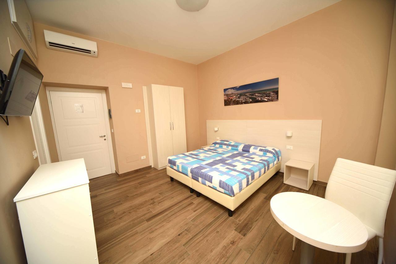 Gioberti House Hotel Sanremo Ngoại thất bức ảnh